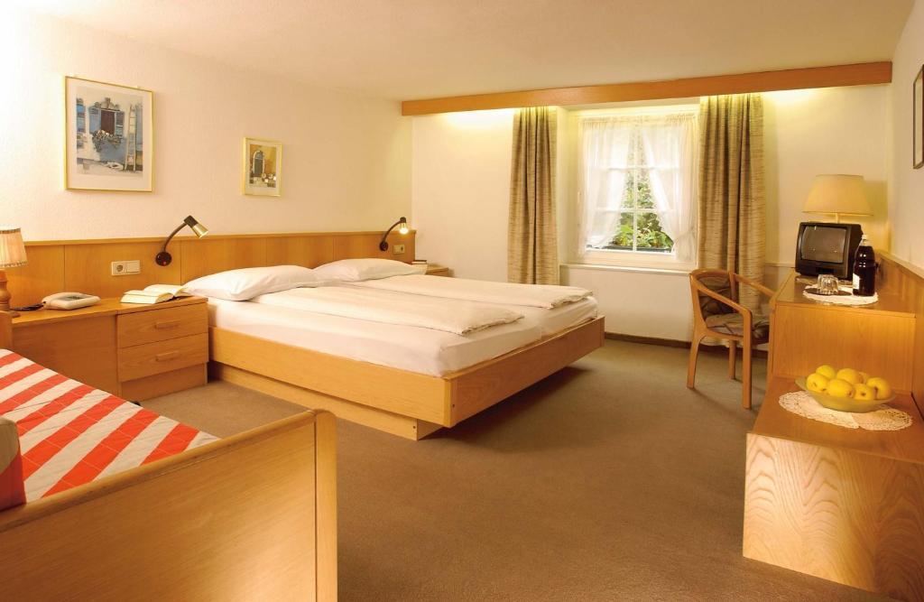 Pension Mayrhofer Брессаноне Номер фото